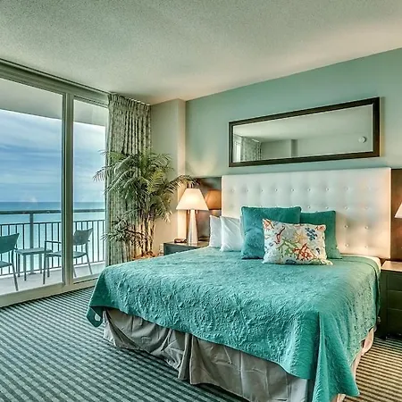Fabulous Ocean Front Penthouse Condo